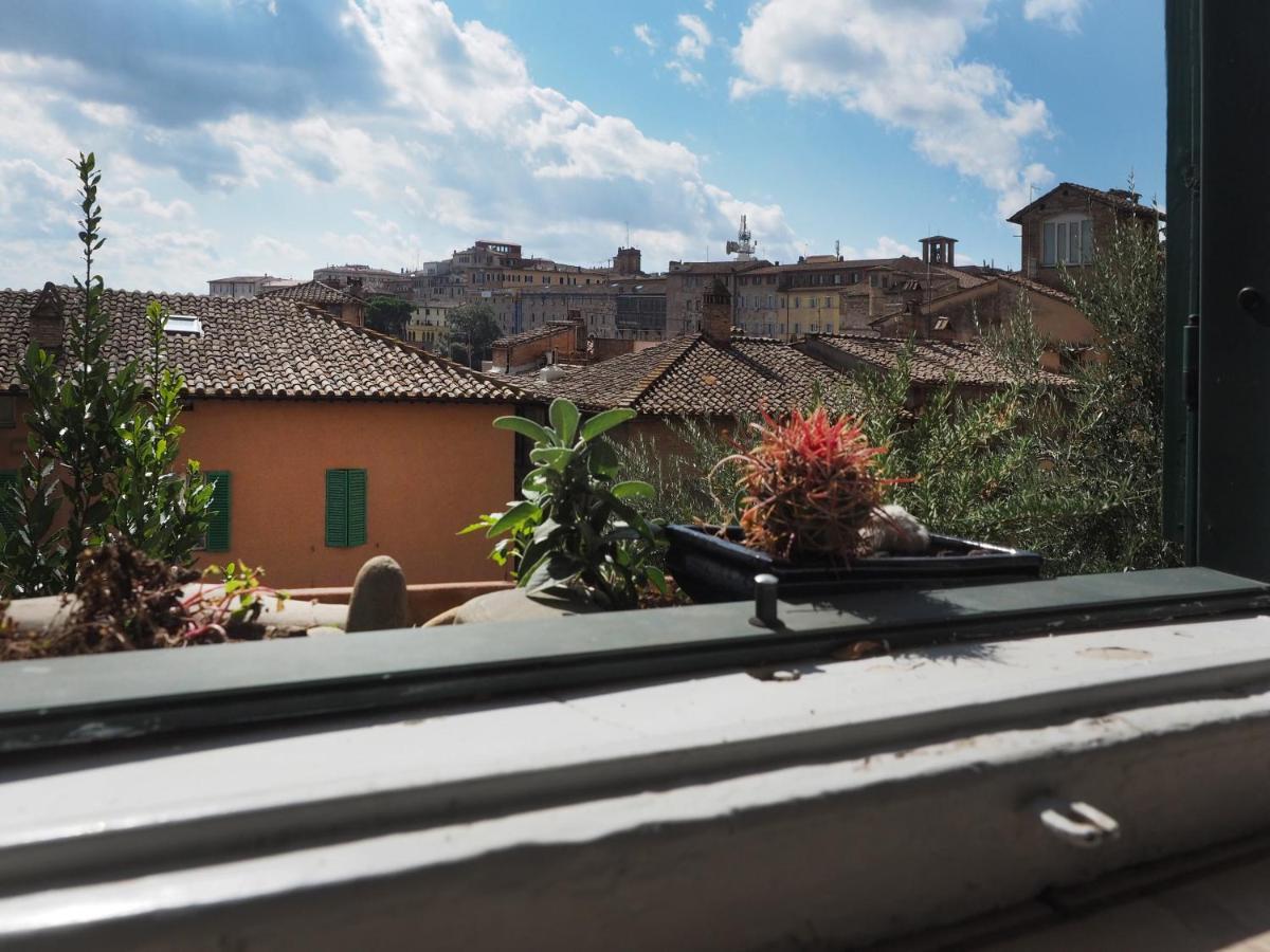 Azzi B&B Comfortably, In The Quietness Of The Perugia Historical Centre Exteriér fotografie