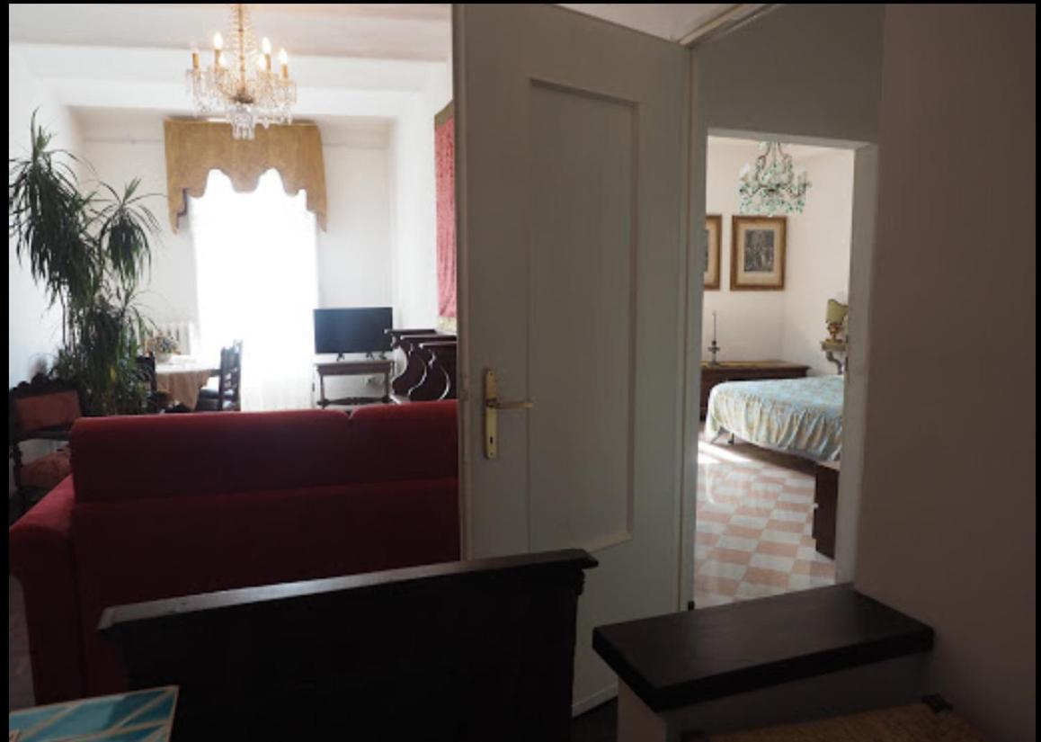 Azzi B&B Comfortably, In The Quietness Of The Perugia Historical Centre Exteriér fotografie